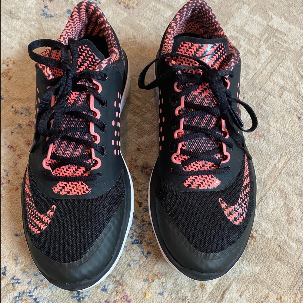 Nike fitsole sneakers